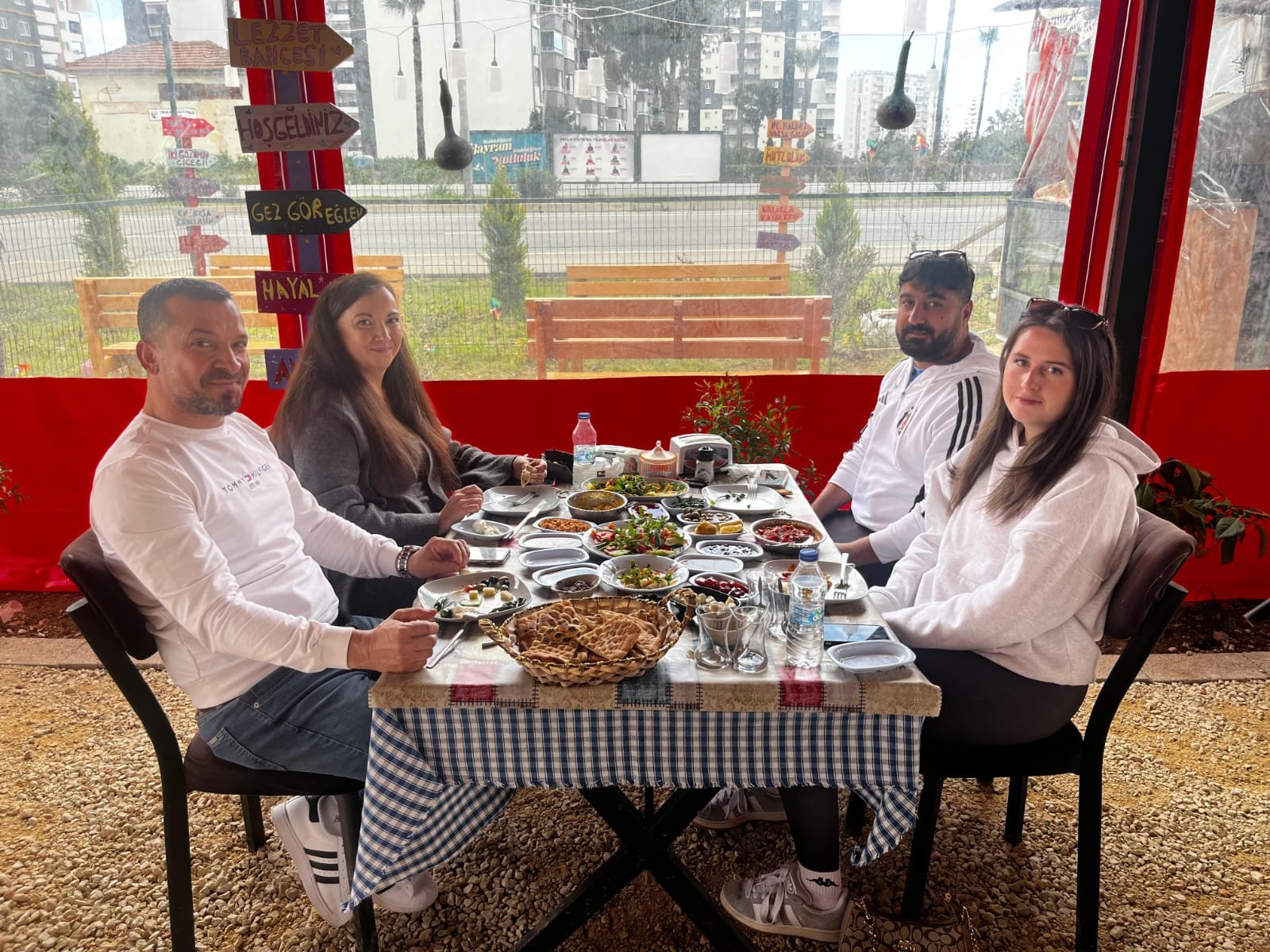 Lezzet Bahçesi - Müşteri Fotoğrafı